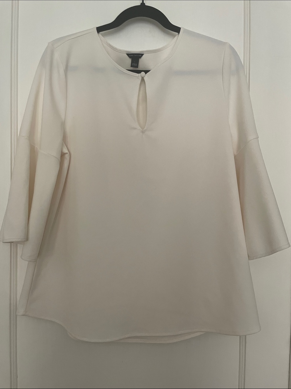 Ann Taylor Cream Keyhole Blouse with Three-Quarter Sleeves
